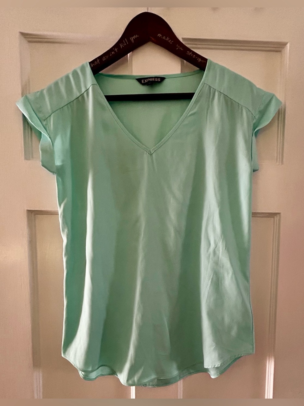 Express Mint V-Neck Shell Top